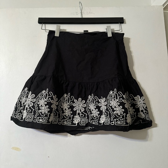 Primark Embroidered Top and Skirt Set - Picture 9 of 12